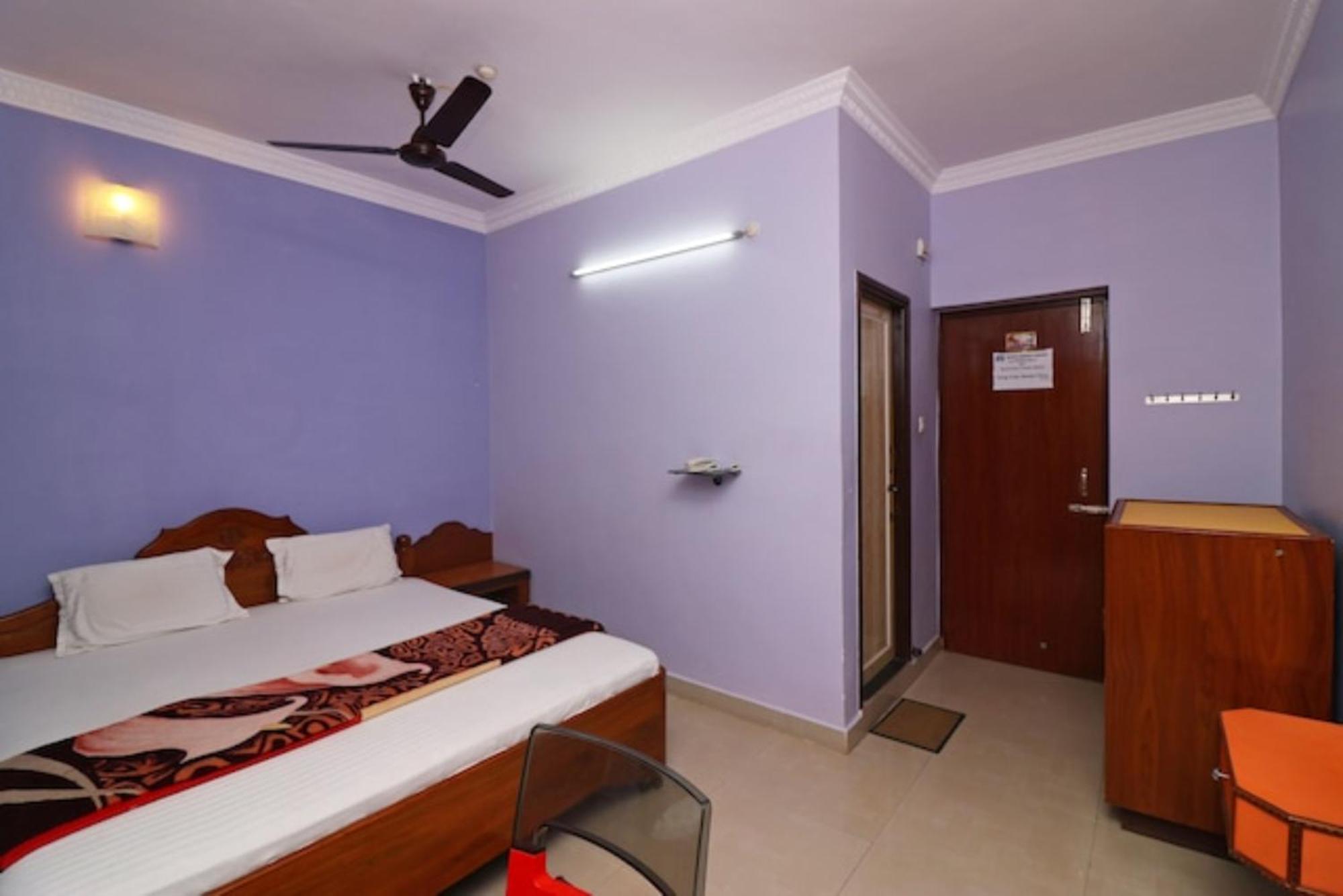 Goroomgo Hotel Mangal Chandi Puri Exteriör bild